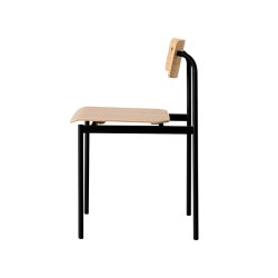 Moebe Offset Chair Lakeret Eg/Sort