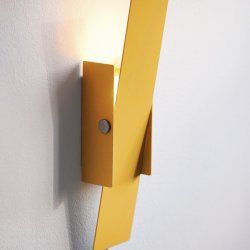 Moebe Pivoting Vglampe Gul