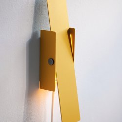 Moebe Pivoting Vglampe Gul