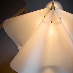 Moebe Sinuate Pendel Hvid/Messing Large