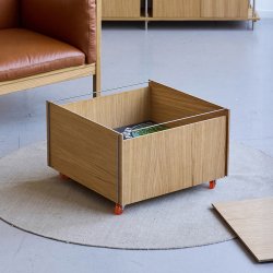 Moebe Storage Chest m/ Hjul Eg/Rustfrit St�l