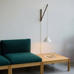 Moebe Suspended Vglampe Rget Eg/Hvid