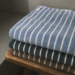 Moud Home LINO Stribet H�ndkl�de Moss Green 50x100 cm