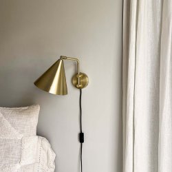 Moud Home M�S V�glampe B�rstet Messingfinish 18 cm