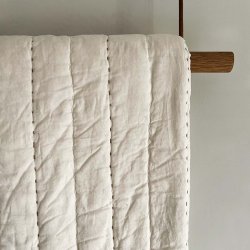 Moud Home SENSES Quiltet Sengetppe 260260 cm Beige