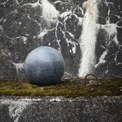 Muubs Taso Outdoor Deko Kugle M�rk Gr� Medium