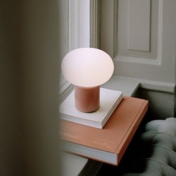 New Works Karl-Johan Portable Bordlampe - Earth Red