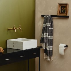 Nordal Sotra Hndkldeholder - L65,5 cm - Sort 