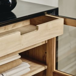 Nordal VIVA Vitrineskab Lav 96,5x148 cm Sort/Natur