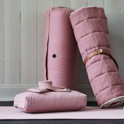 AYU Yin Yoga Mtte Rosa