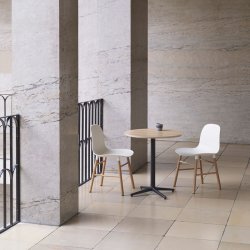 Normann Copenhagen Allez Bord 4L - H75/70 cm - Eg