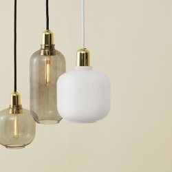 Normann Copenhagen Amp lampe Opal/Brass - Large