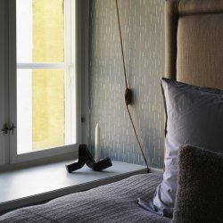 Normann Copenhagen Crooked Lysestage One Bronzeret Messing