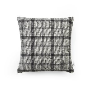 Normann Copenhagen Flair Pude - 40x40 cm - Black/White Mega Check