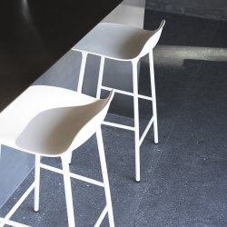 Normann Copenhagen Form Barstol 65 cm. - Stl - Hvid