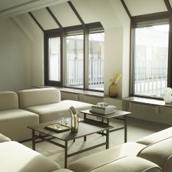 Normann Copenhagen Grow Bord - Lille - Rget Eg