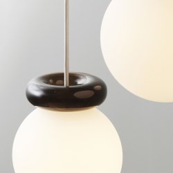 Normann Copenhagen Hinx Lampe M�rkebrun