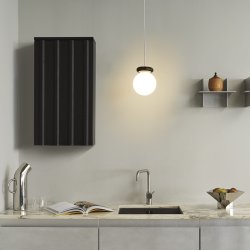 Normann Copenhagen Hinx Lampe M�rkebrun
