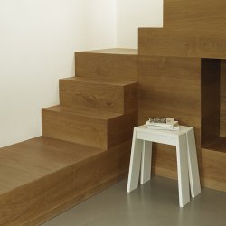 Normann Copenhagen Let Skammel Lysegr