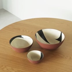 Normann Copenhagen Line Skl Sort/Creme - 23 cm