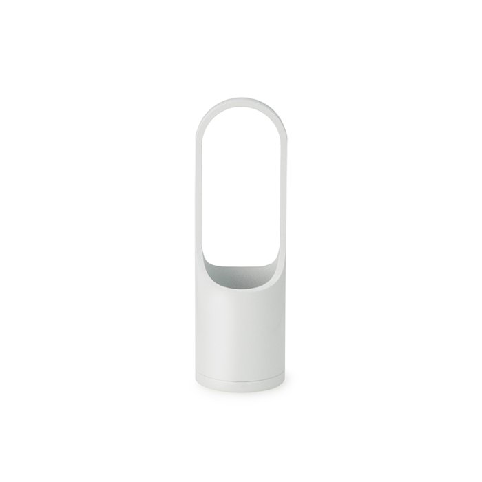 Normann Copenhagen Reb Lampe Ceiling Loop