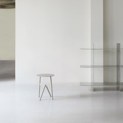 Normann Copenhagen Stock Sidebord - Varm Gr
