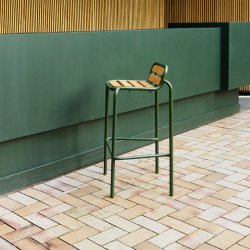 Normann Copenhagen Vig Barstol 75 cm - Robinie/Mrkegrn