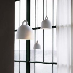 Normann Copenhagen Bell Lampe Medium - Hvid