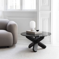 Normann Copenhagen Ding sofabord - Smoke glas/Sort