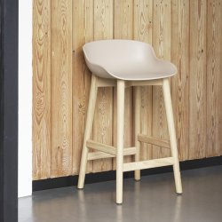 Normann Copenhagen Hyg Barstol 65 cm - Eg/Sand