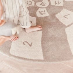 OYOY Mini Nautilus Hinketppe - Clay/Off-White