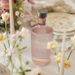 Paveau Ribbed Bottle Karaffel Pink