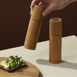 By Brorson Salt- og Peberst Olieret Eg