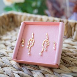 Sistie x Lrke Bentsen reringe med Ferskvandsperle - Forgyldt Slv