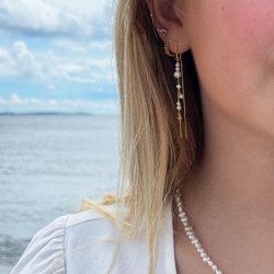 Sistie Sofia Lange reringe med Ferskvandsperler - Forgyldt Slv