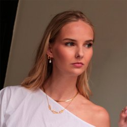 Sistie2ND Freja Creoler Perle Vedhng Forgyldt