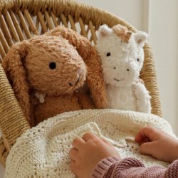 Sleeping Hero Kanin med Kappe