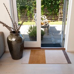 Tica Copenhagen Gulvm�tte Stripes Horisontal Ivory/Dijon/Brun 60x90 cm