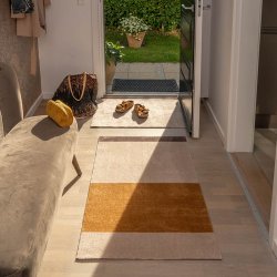 Tica Copenhagen Gulvm�tte Stripes Horisontal Ivory/Dijon/Brun 67x120 cm