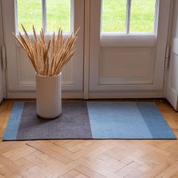 Tica Copenhagen Gulvm�tte Stripes Horisontal Lys/St�vet Bl�/St�lgr� 67x120 cm