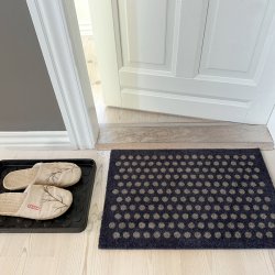 Tica Copenhagen Gulvm�tte Dot Gr�bl�/Sand 40x60cm