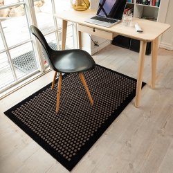Tica Copenhagen Gulvmtte m. Dots - Sort/Sand - 90x130 cm