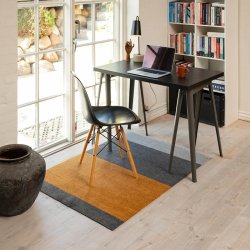 Tica Copenhagen Gulvmtte Stripes Horisontal - Lys Gr/Gr/Dijon - 90x130 cm