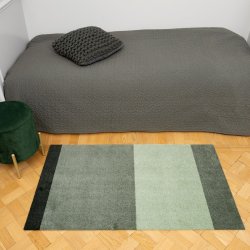Tica Copenhagen Gulvm�tte Stripes Horisontal - Lys/St�vet/M�rk Gr�n - 67x120 cm