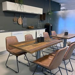 Trademark Living Allan Marmor Tapasbrt