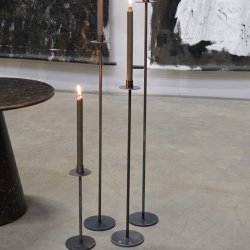 Trademark Living Dean Slank Gulvlysestage Medium