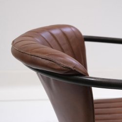 Trademark Living Harlem Spisebordsstol m/ Quiltet Lder