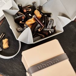 Uhmm Box - No. 01 Light Grey Box/Brown Strap - 10x18 cm.