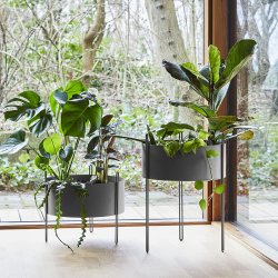 Woud Pidestall Flowerpot - Mellem - Taupe